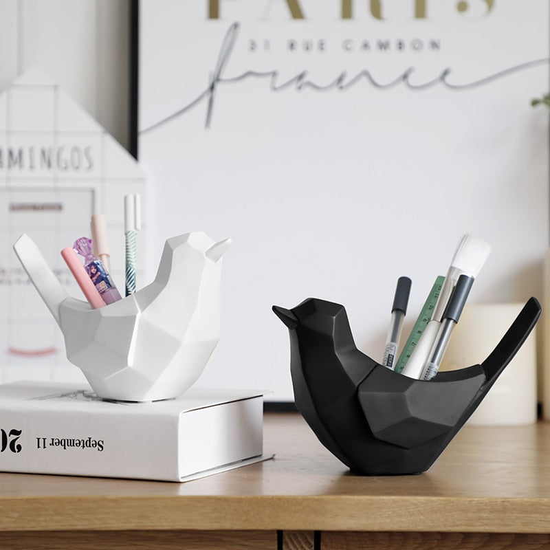 Geometrically Bird Shaped Desktop Pen holder for Office Decor